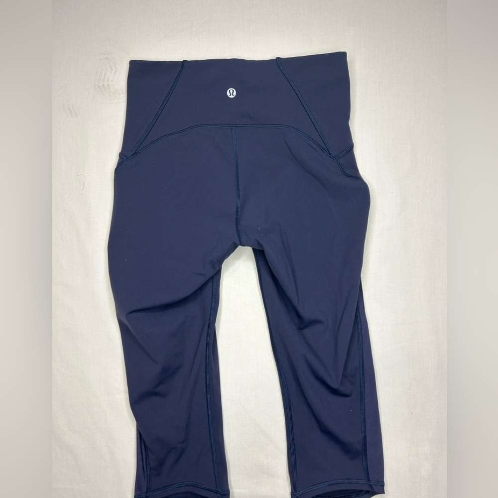 lululemon athletica Navy High-Rise Cropped Leggings